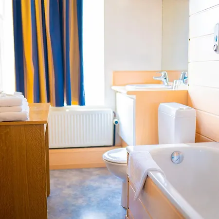 Professor Centrum 2*