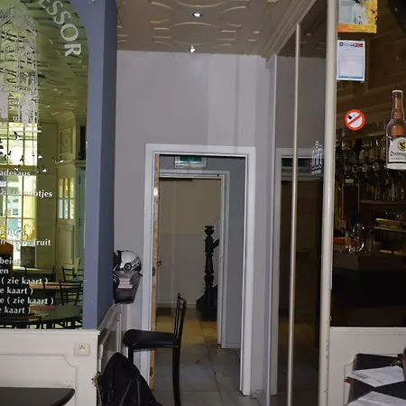 Professor Centrum 2*